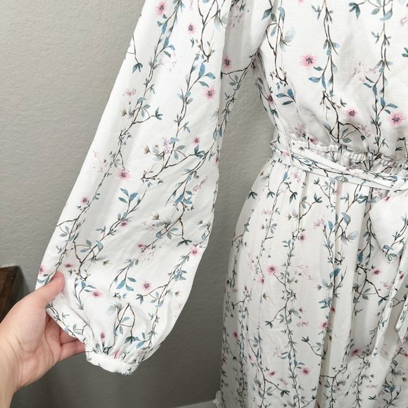 Tularosa Brooklyn Dress in Ivory Vine Floral - Picture 8 of 14